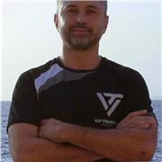 VIP Trainers Mallorca es un grupo de entrenadores cualificados y dedicados a impartir tanto clases de natación como entrenamientos personales para todas las edades